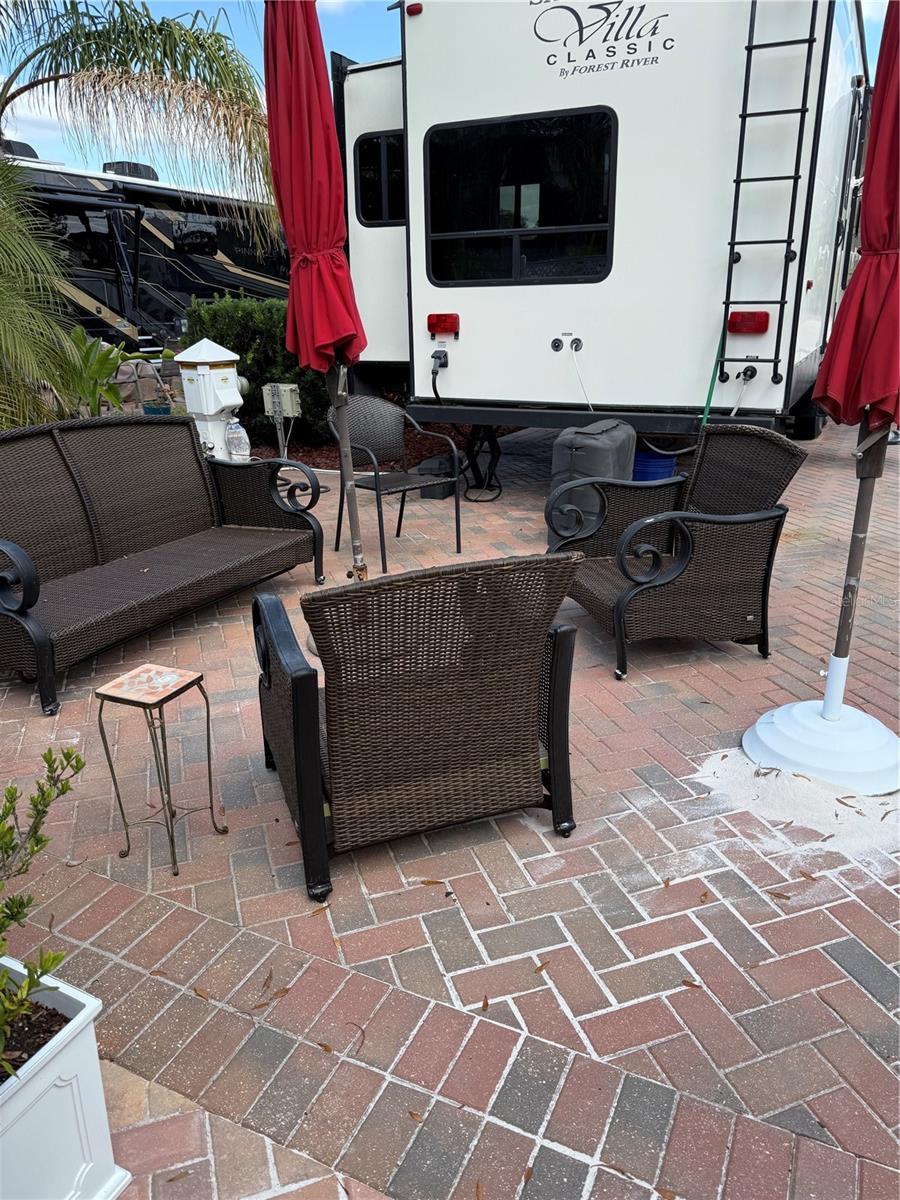 Image 6 of 15 For 6731 Amanda Vista Circle