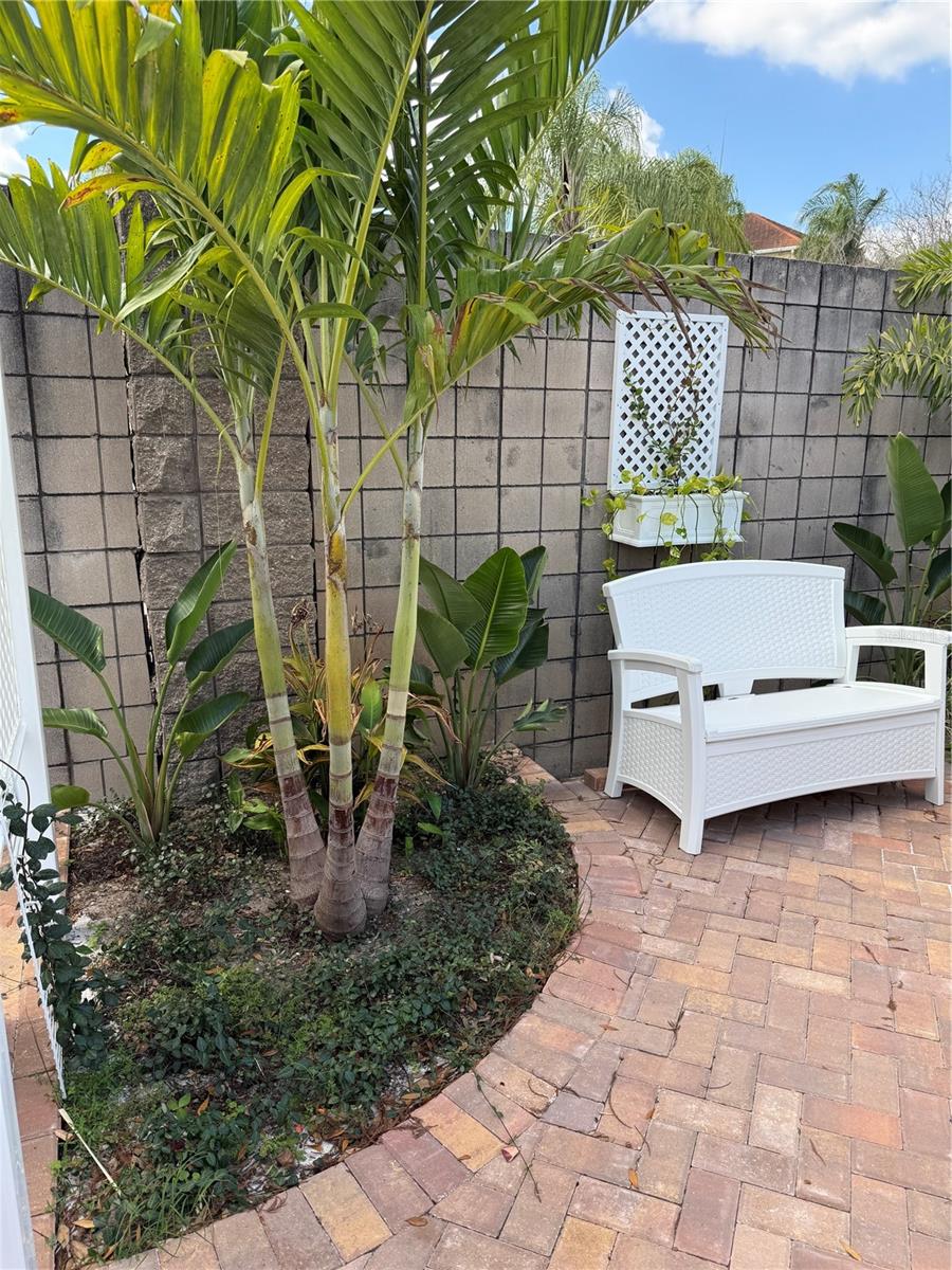 Image 7 of 15 For 6731 Amanda Vista Circle