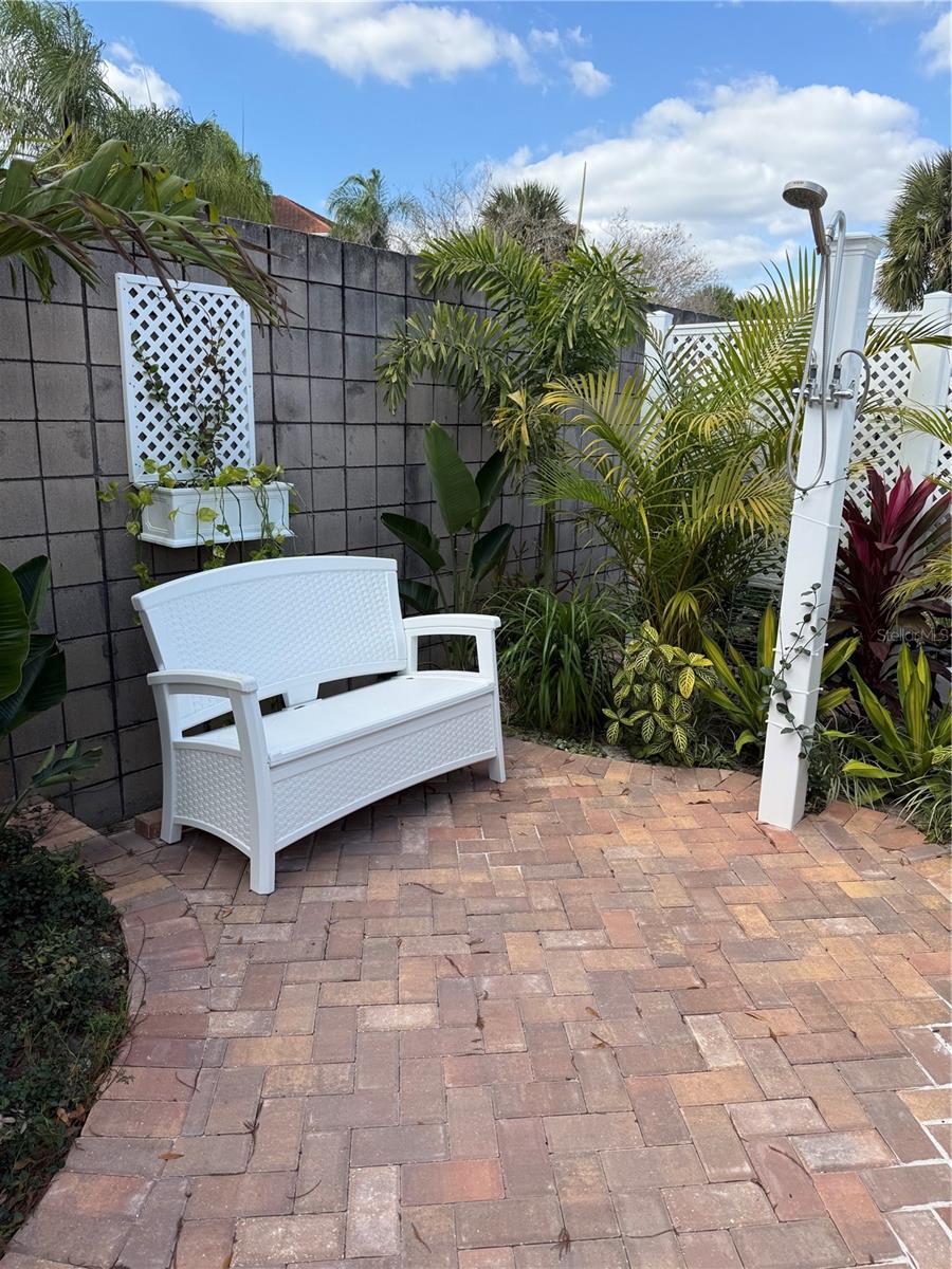 Image 8 of 15 For 6731 Amanda Vista Circle