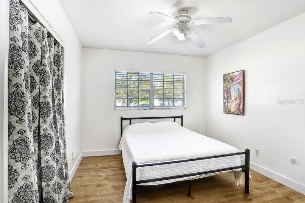 Listing photo id 18 for 117 Crestview Drive