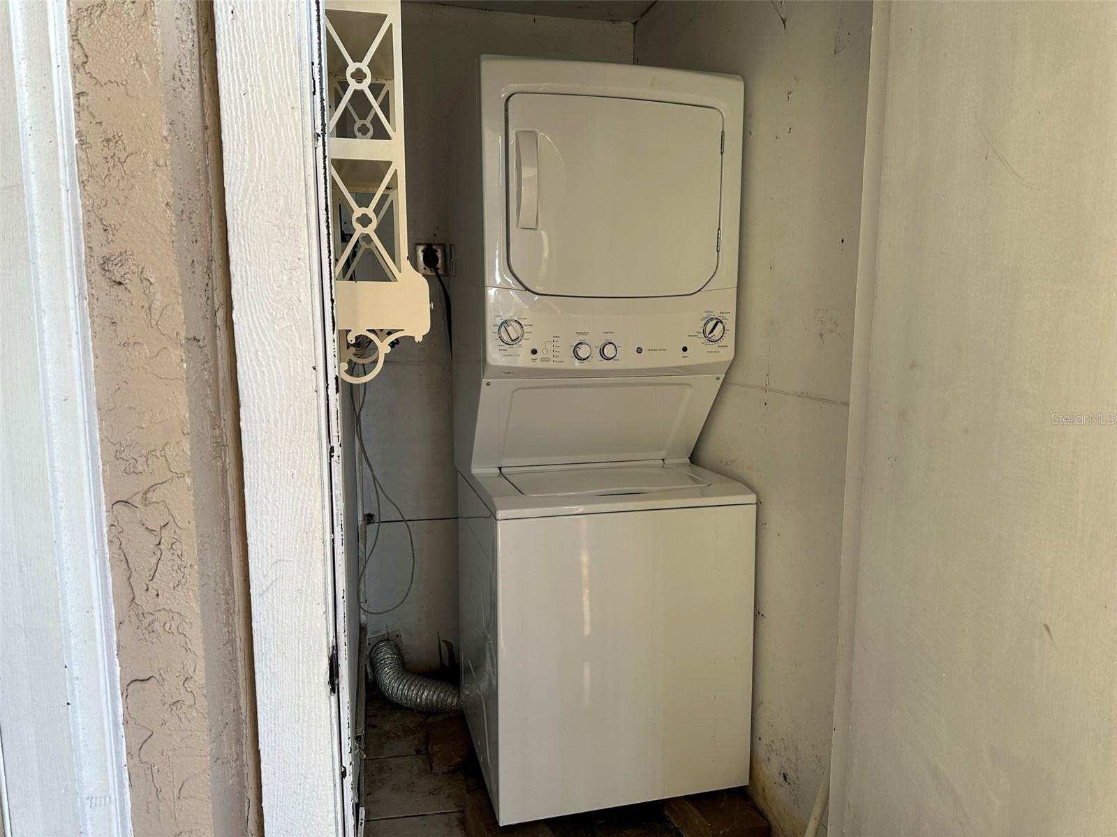 Image 12 of 14 For 21038 Voyager Boulevard 3