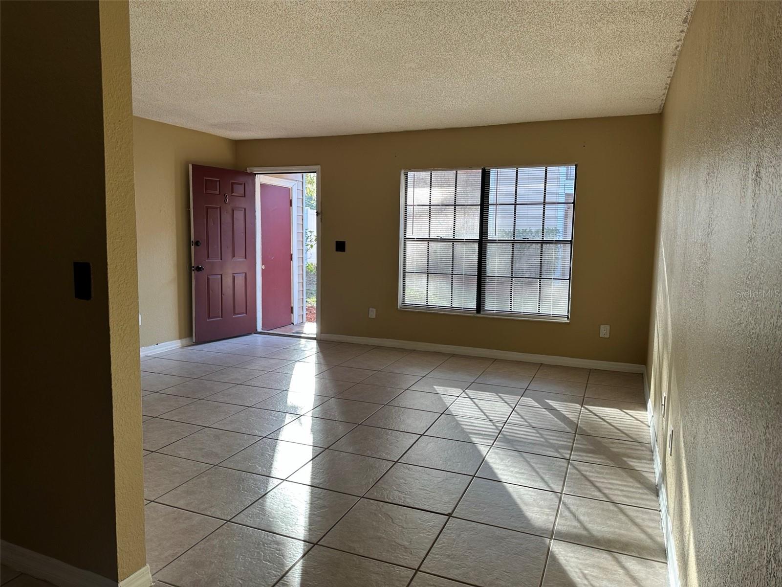 Image 7 of 14 For 21038 Voyager Boulevard 3