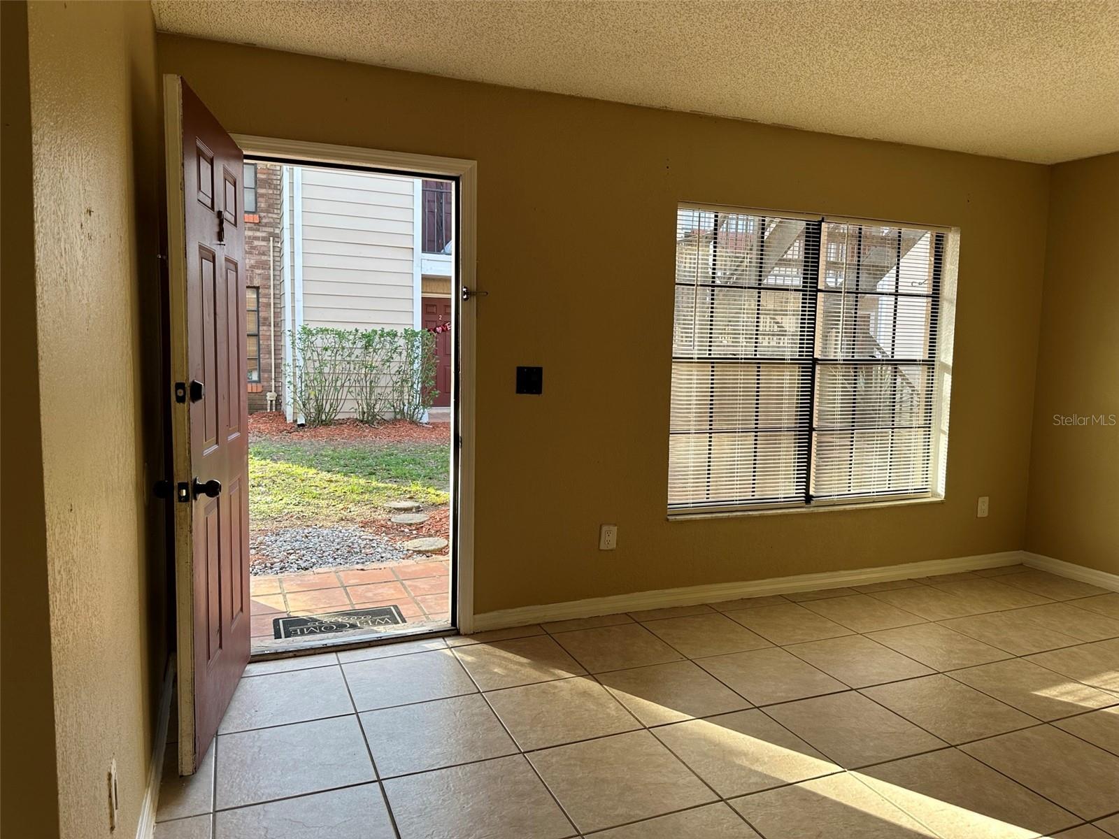 Image 8 of 14 For 21038 Voyager Boulevard 3