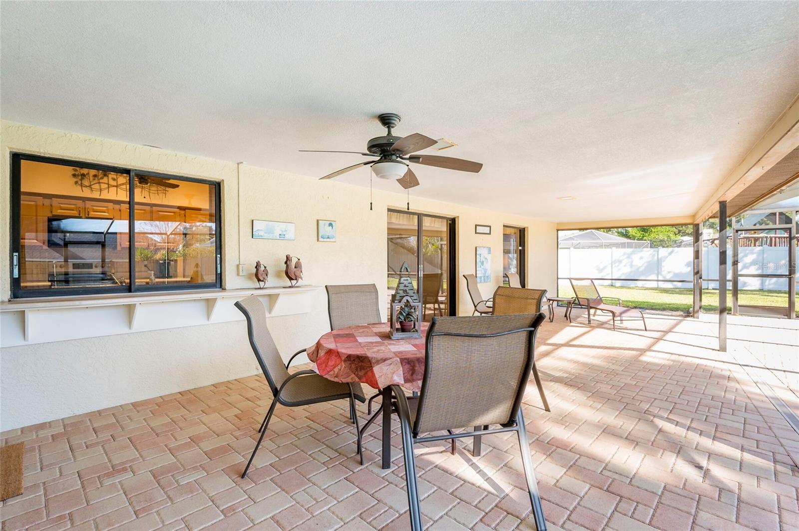 Listing photo id 28 for 1589 Ridge Top Way