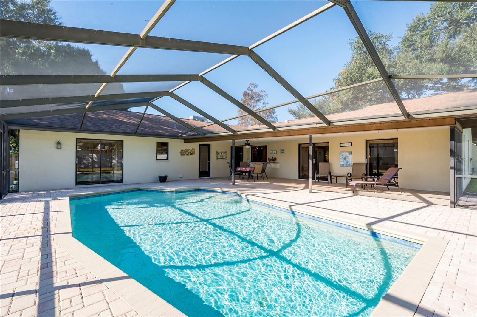 Listing photo id 32 for 1589 Ridge Top Way