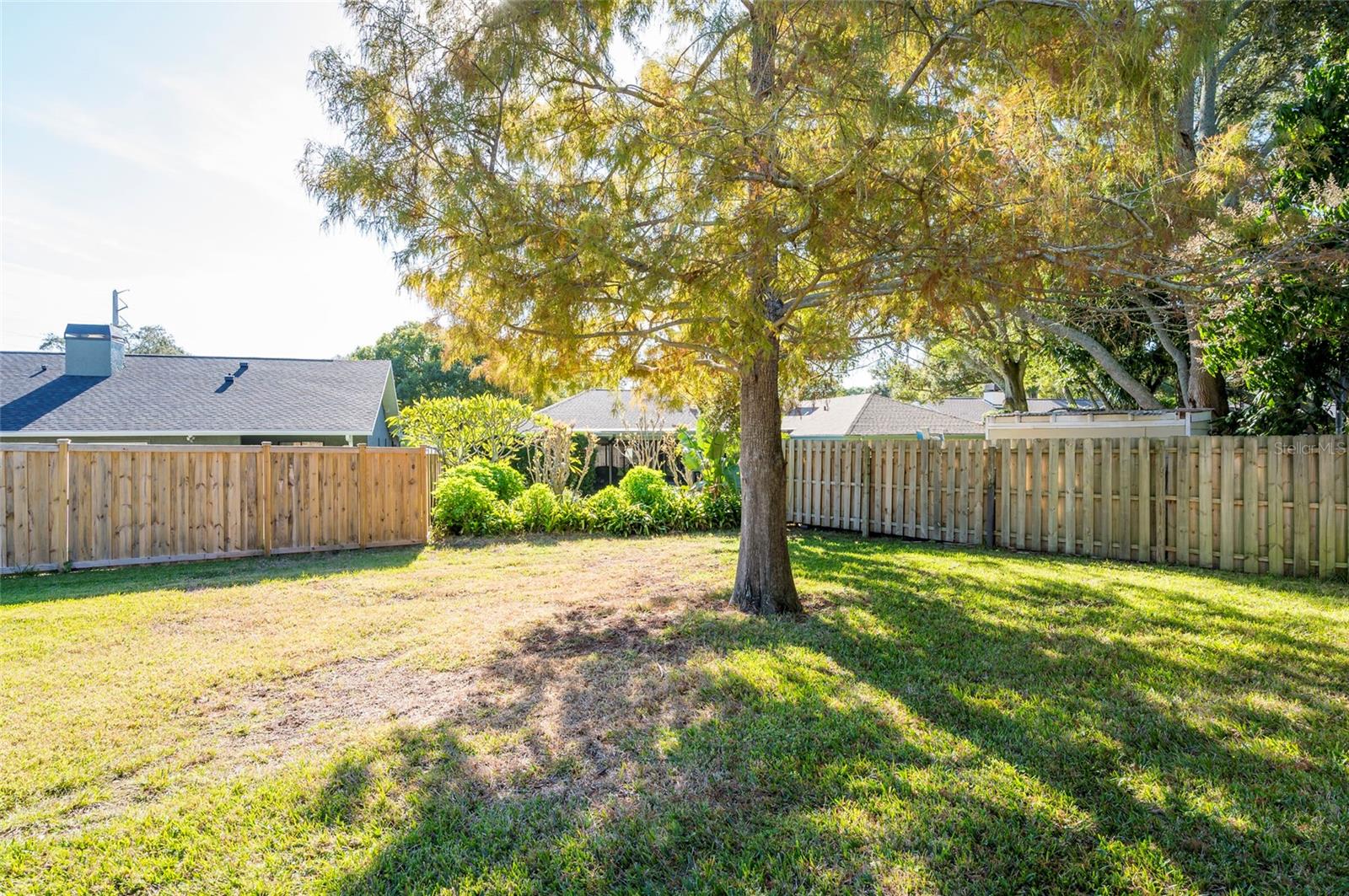 Listing photo id 34 for 1589 Ridge Top Way