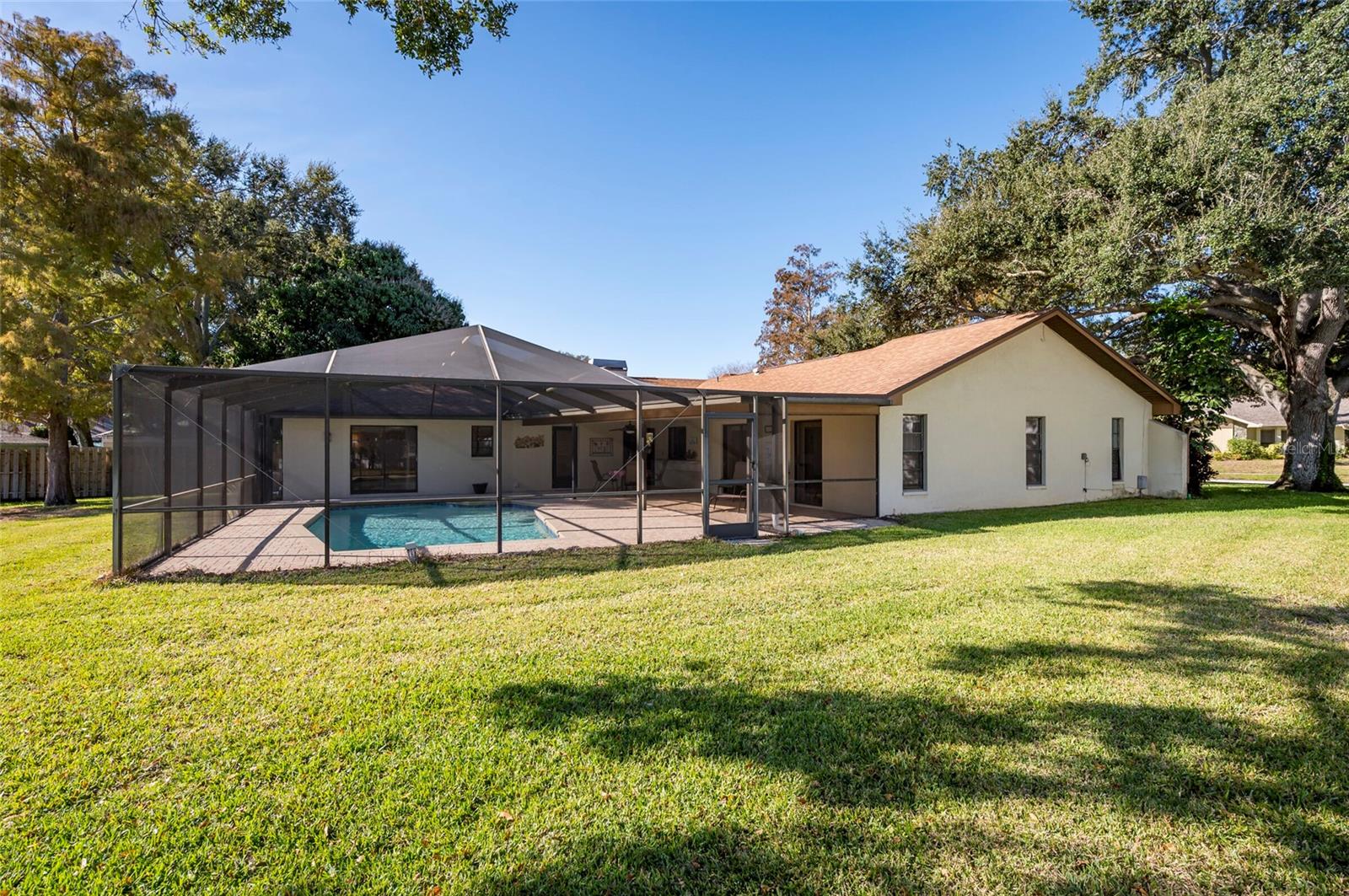 Listing photo id 37 for 1589 Ridge Top Way