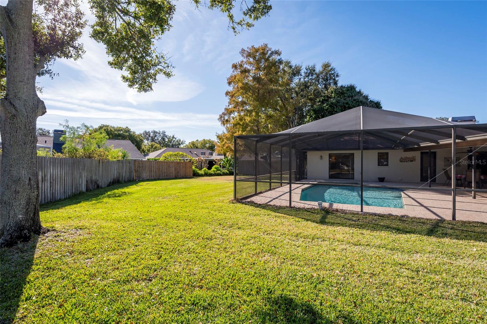 Listing photo id 38 for 1589 Ridge Top Way