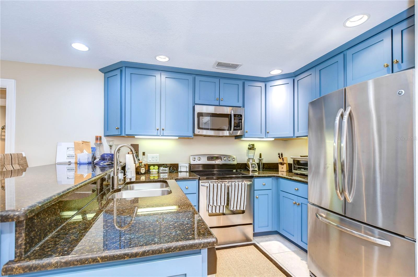 Image 15 of 37 For 29300 Bay Hollow Drive 3258-3256