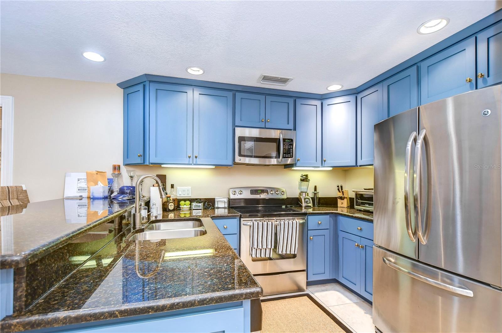 Image 16 of 37 For 29300 Bay Hollow Drive 3258-3256