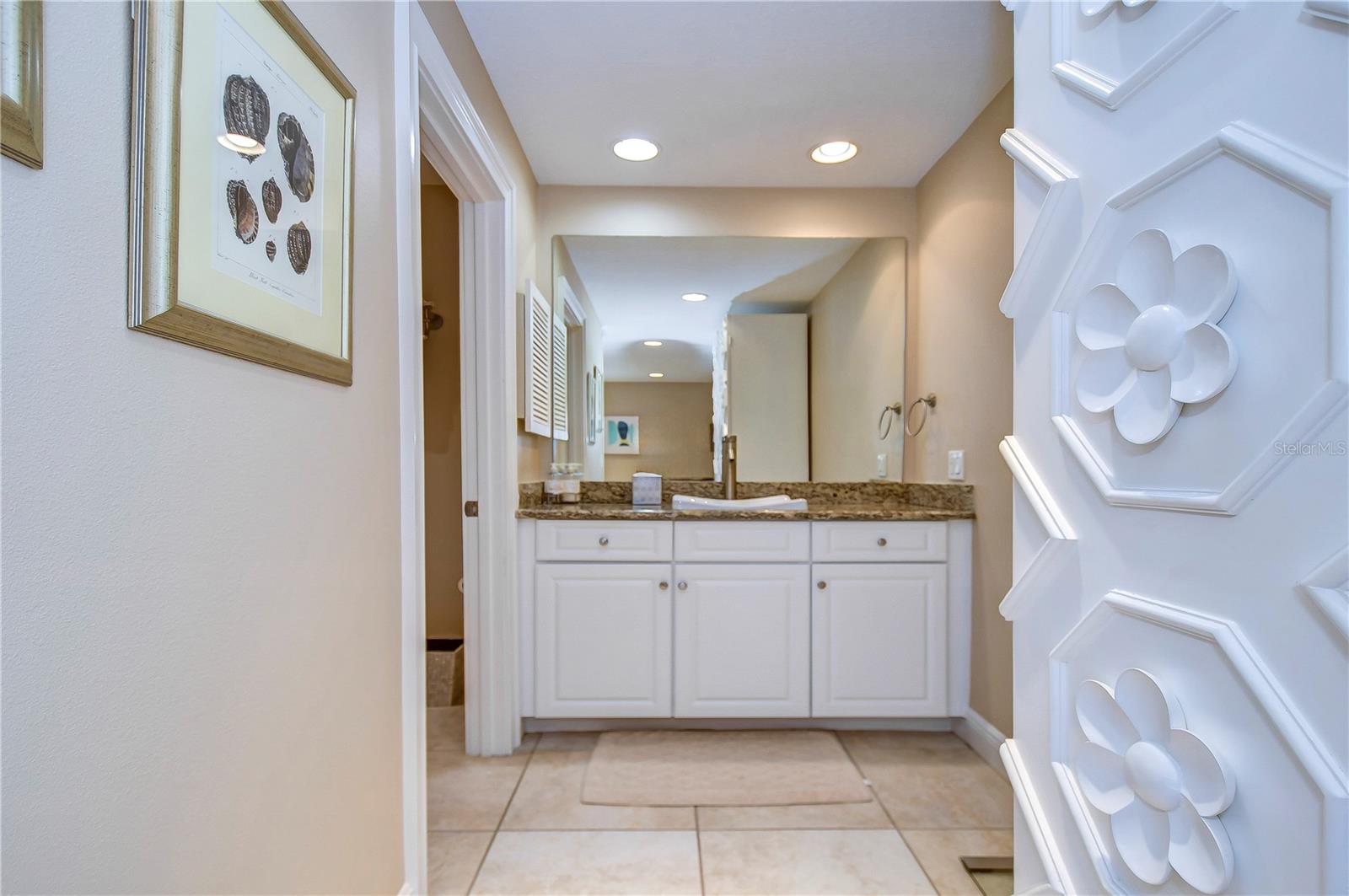 Image 21 of 37 For 29300 Bay Hollow Drive 3258-3256