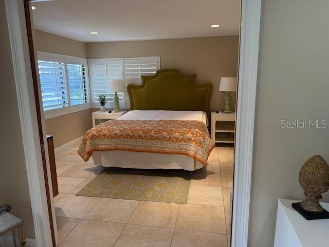 Image 23 of 37 For 29300 Bay Hollow Drive 3258-3256