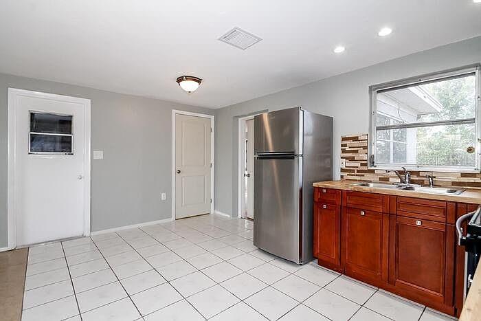 Image 6 of 23 For 3531 Rosewater Drive