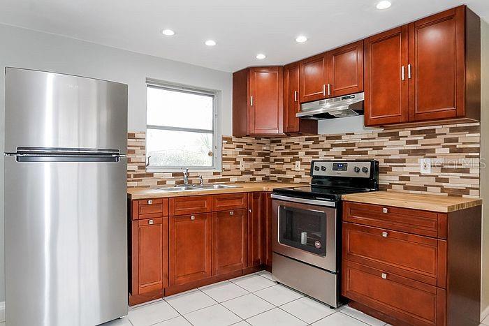 Image 7 of 23 For 3531 Rosewater Drive