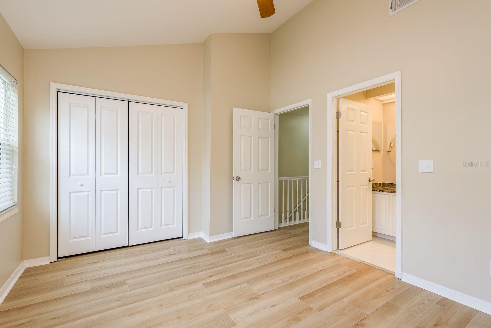 Image 21 of 40 For 1201 Horatio Street G9