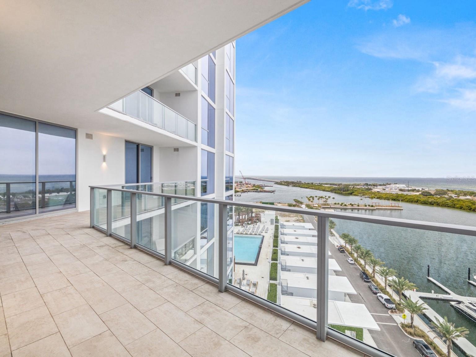 Image 25 of 37 For 5120 Marina Way 10001