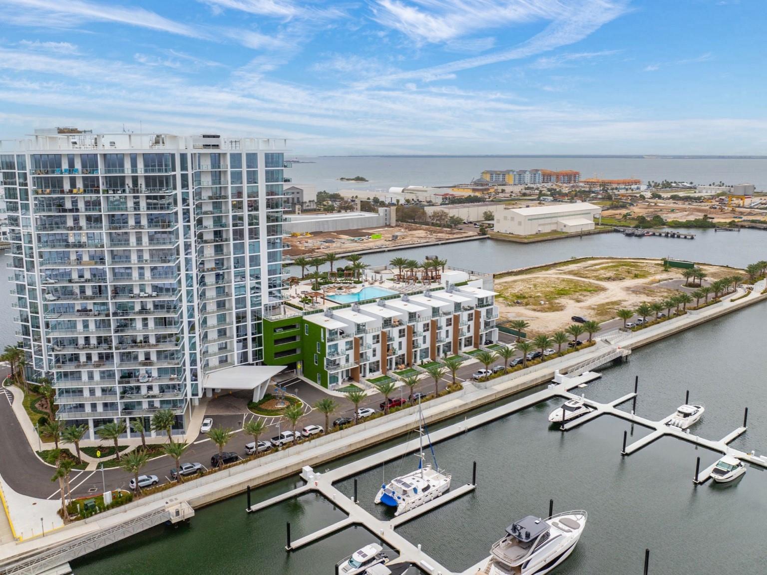 Image 31 of 37 For 5120 Marina Way 10001