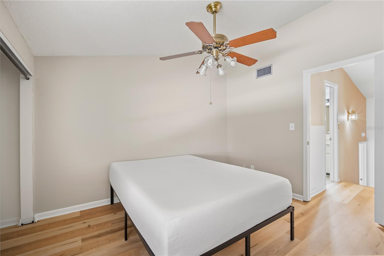 Image 11 of 22 For 4521 La Villa Lane