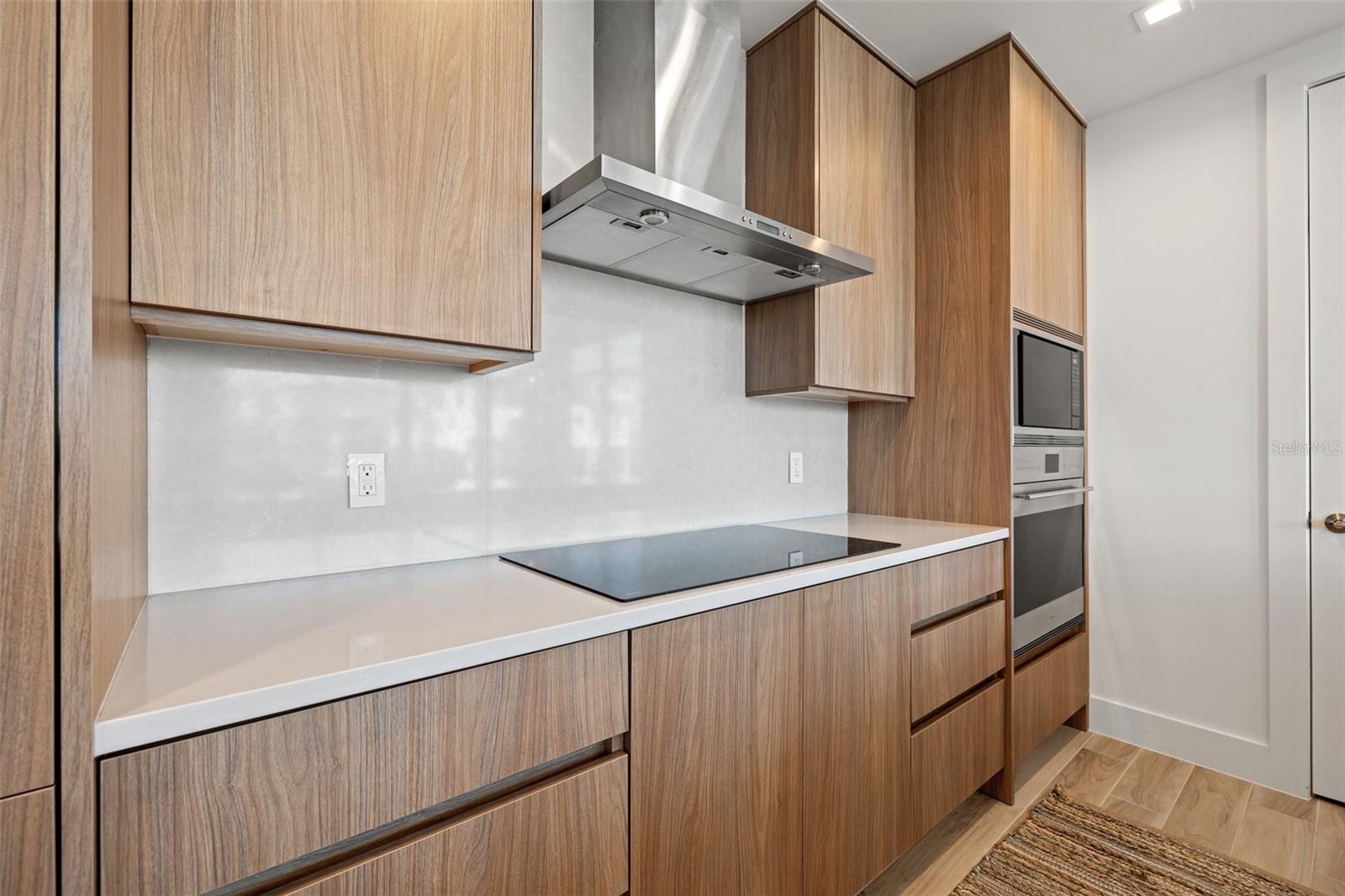 Image 10 of 48 For 5120 Marina Way 2205