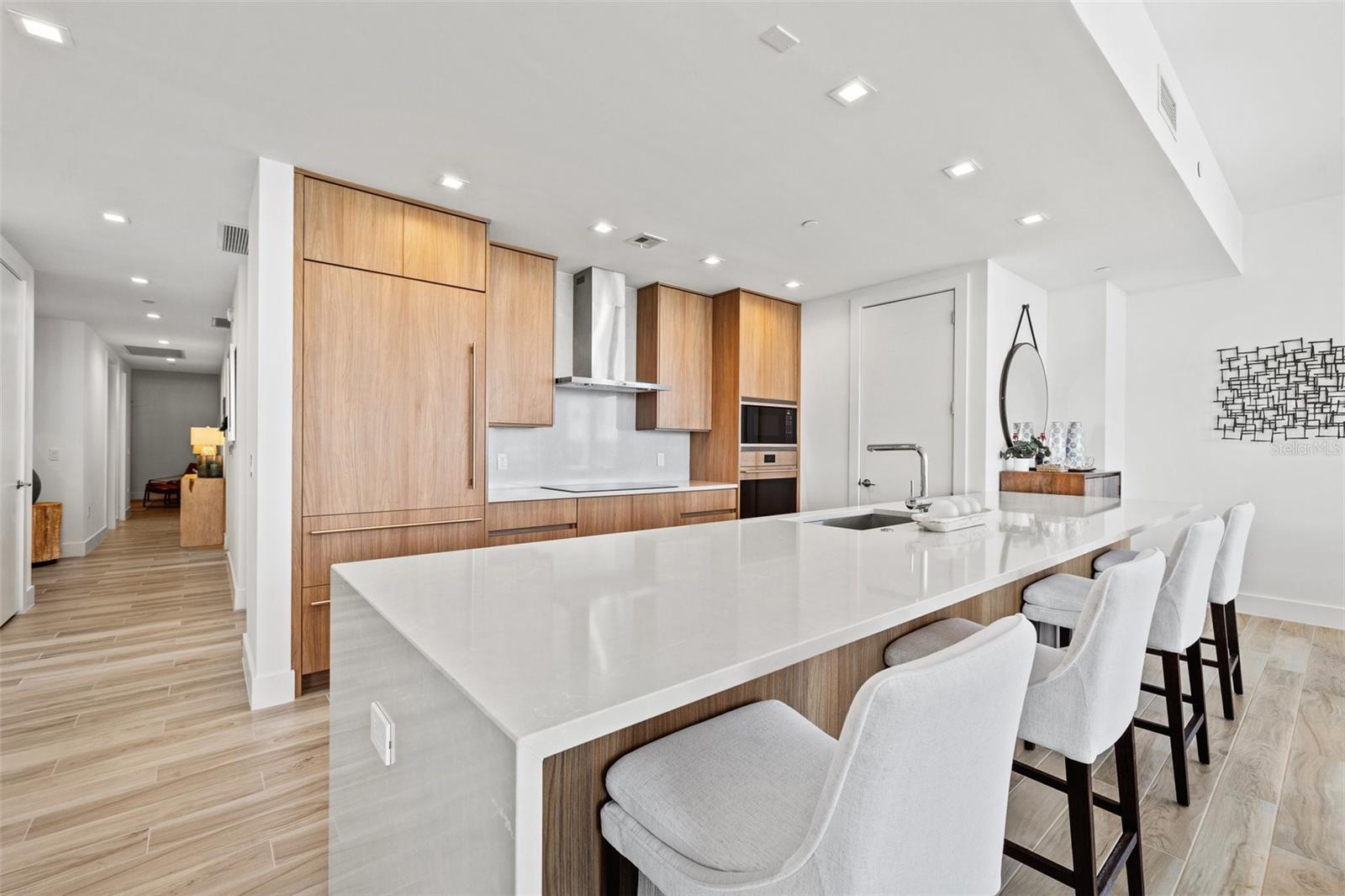 Image 9 of 48 For 5120 Marina Way 2205