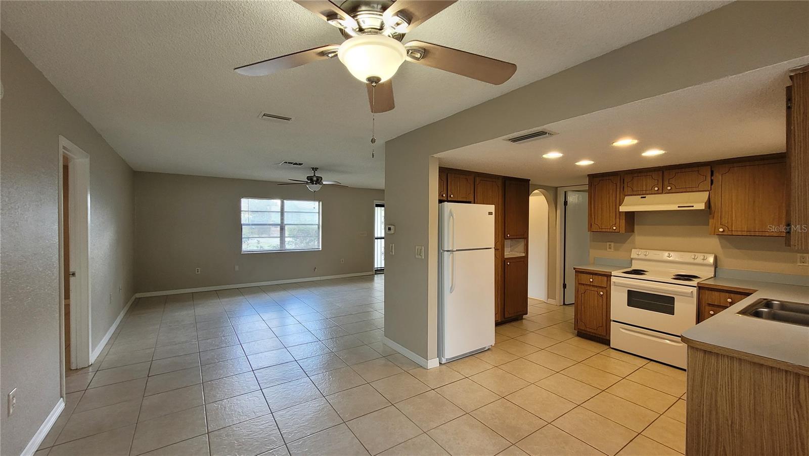 Image 3 of 23 For 4965 Bobwhite Court