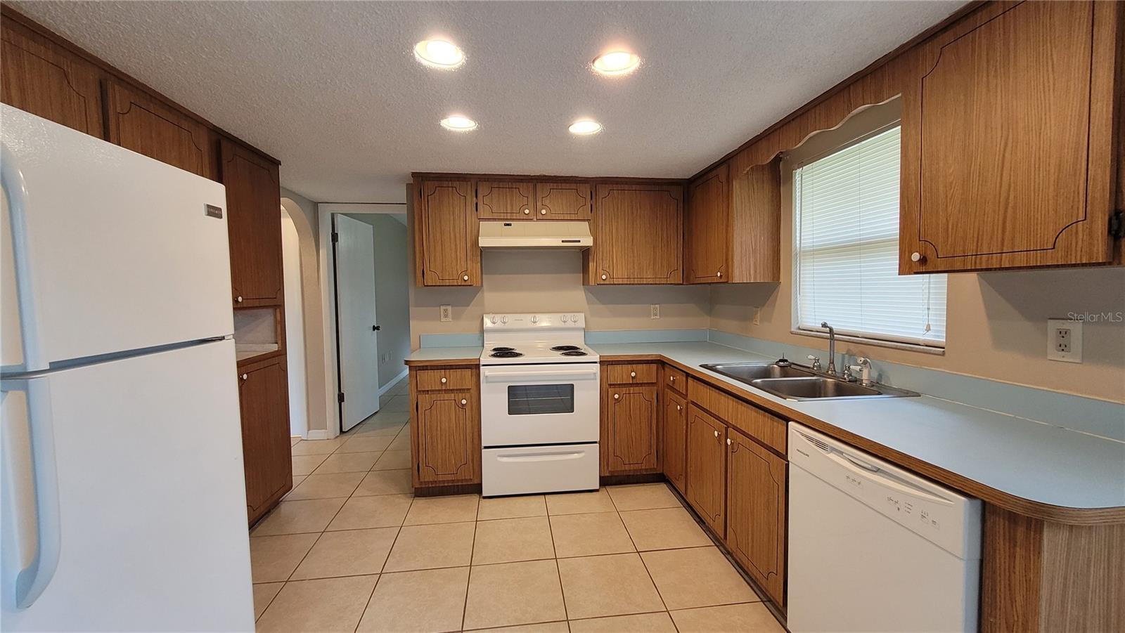 Image 6 of 23 For 4965 Bobwhite Court