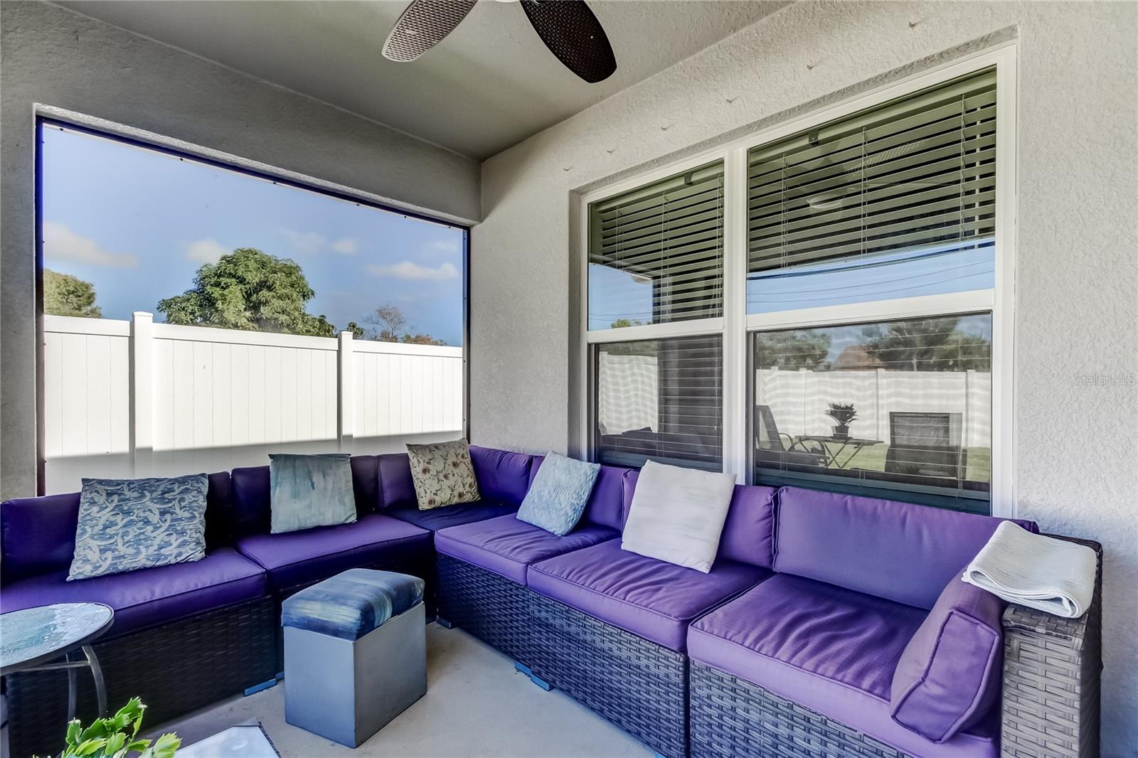 Image 32 of 43 For 1905 Blue Stream Street