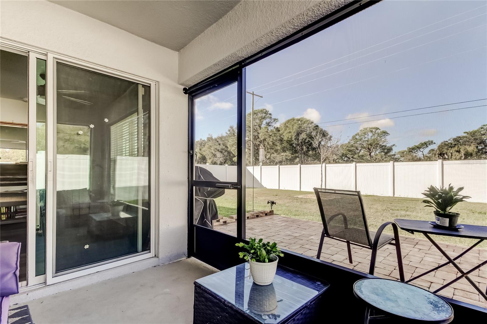 Image 33 of 43 For 1905 Blue Stream Street