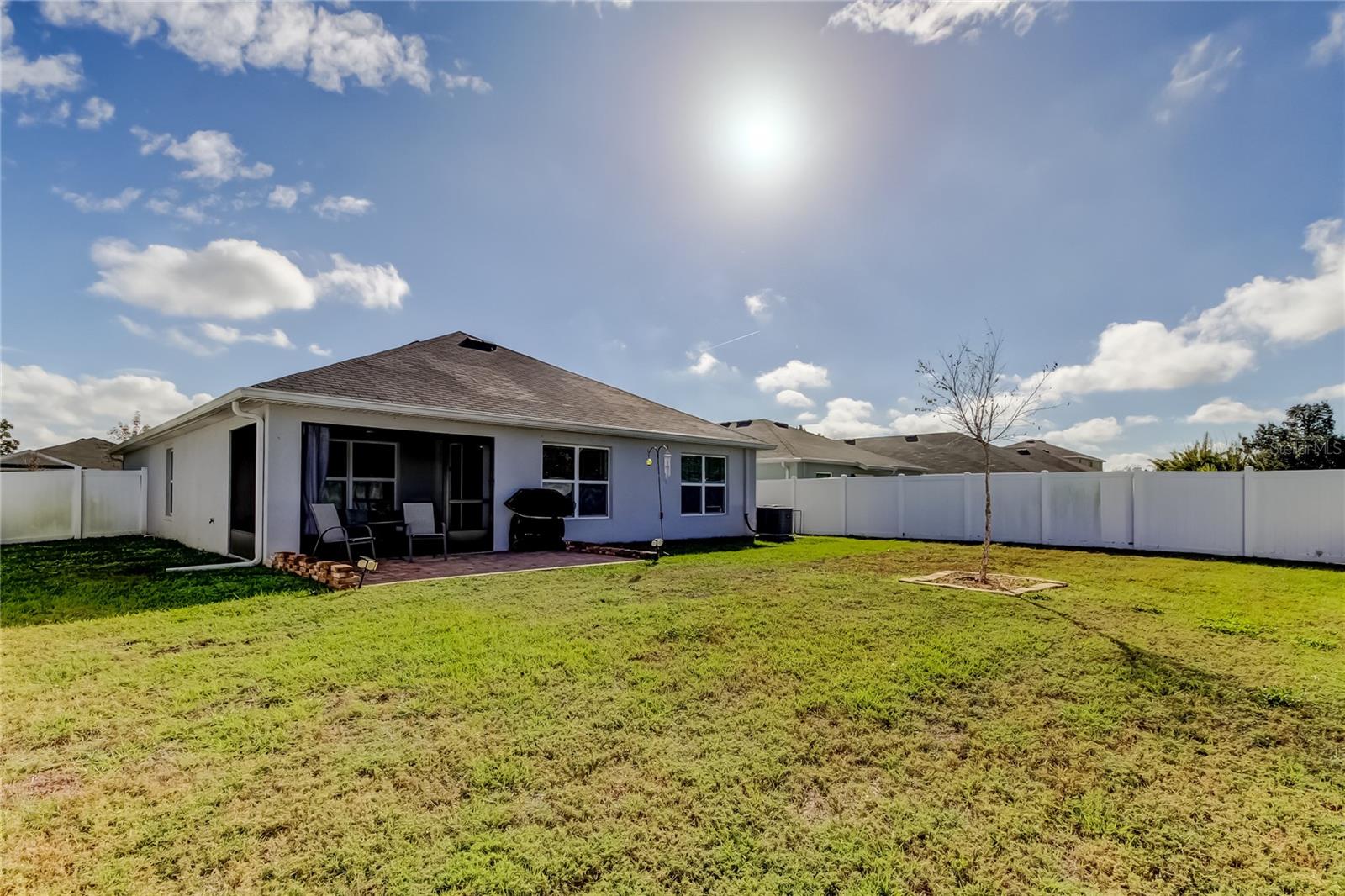 Image 35 of 43 For 1905 Blue Stream Street