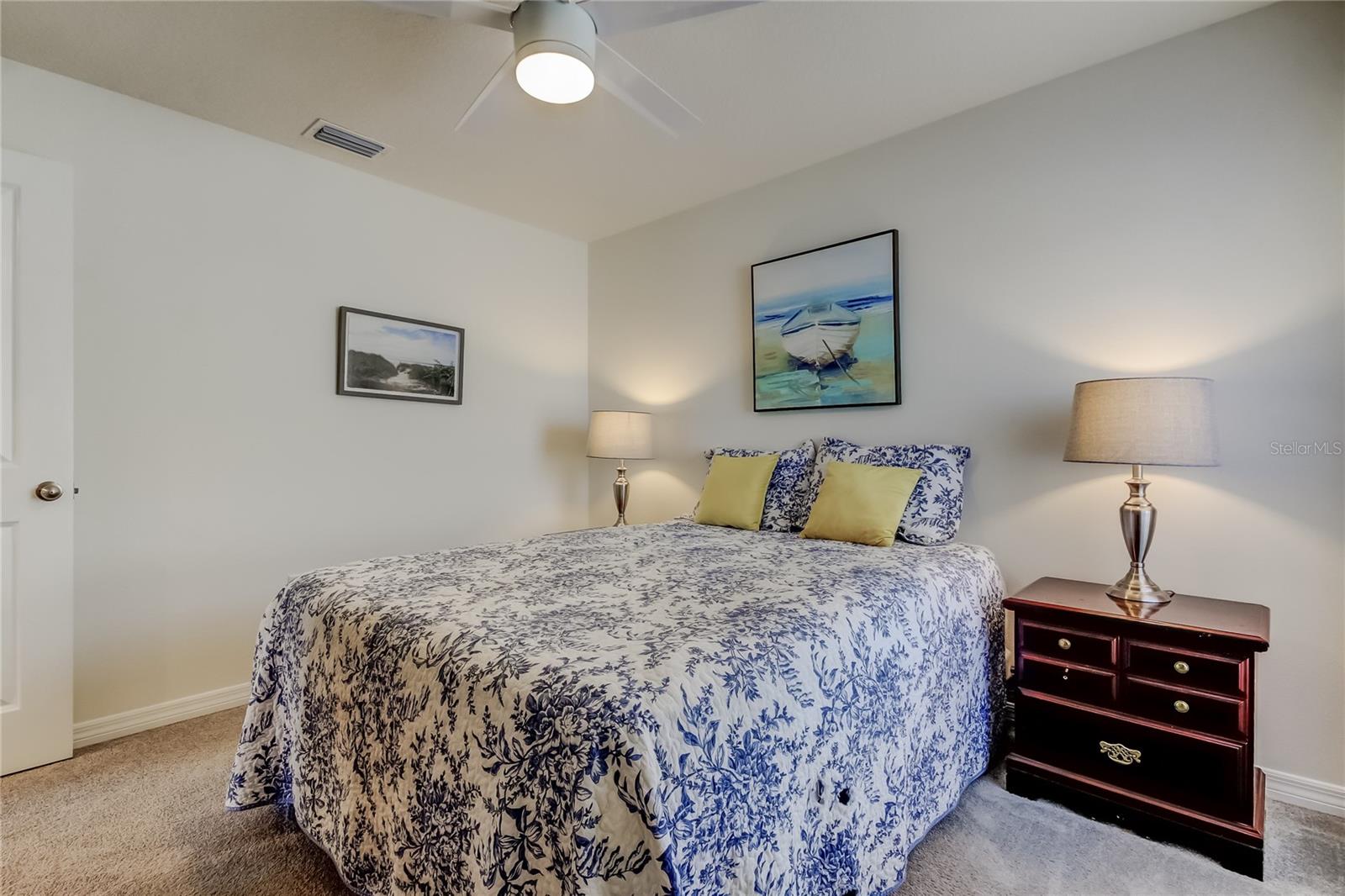 Image 5 of 43 For 1905 Blue Stream Street