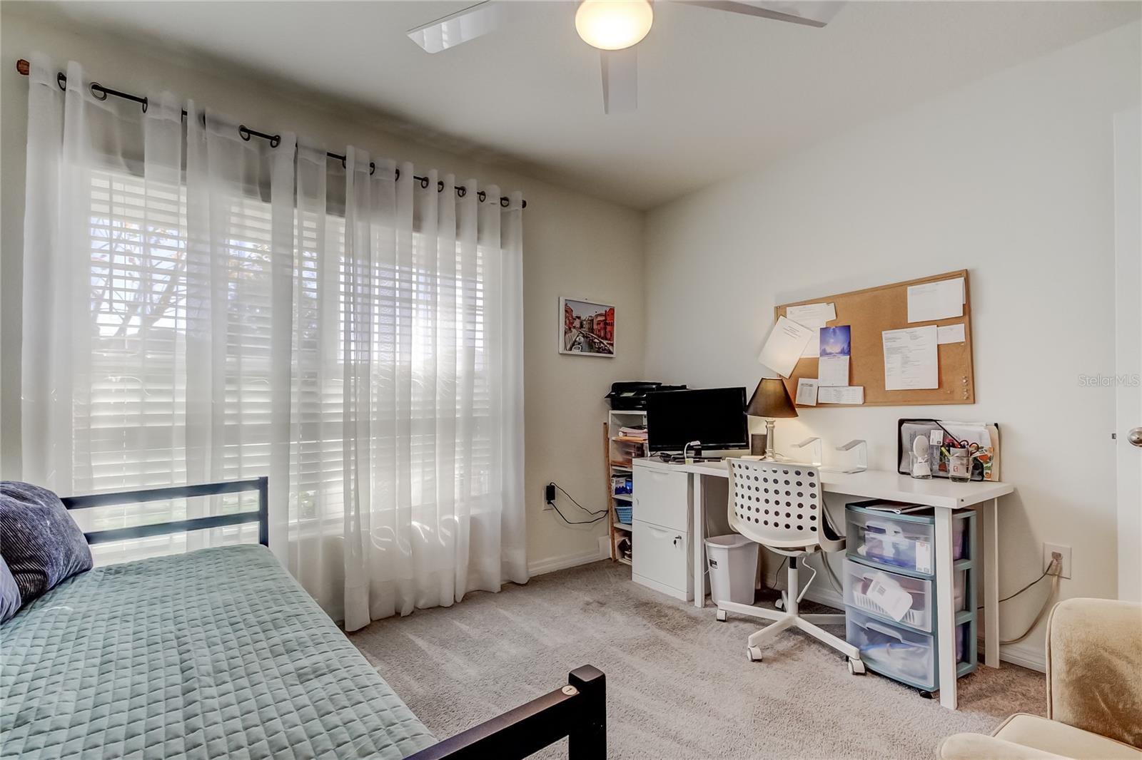 Image 9 of 43 For 1905 Blue Stream Street