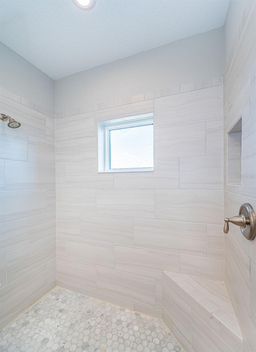 Image 23 of 46 For 2509 Coral Court