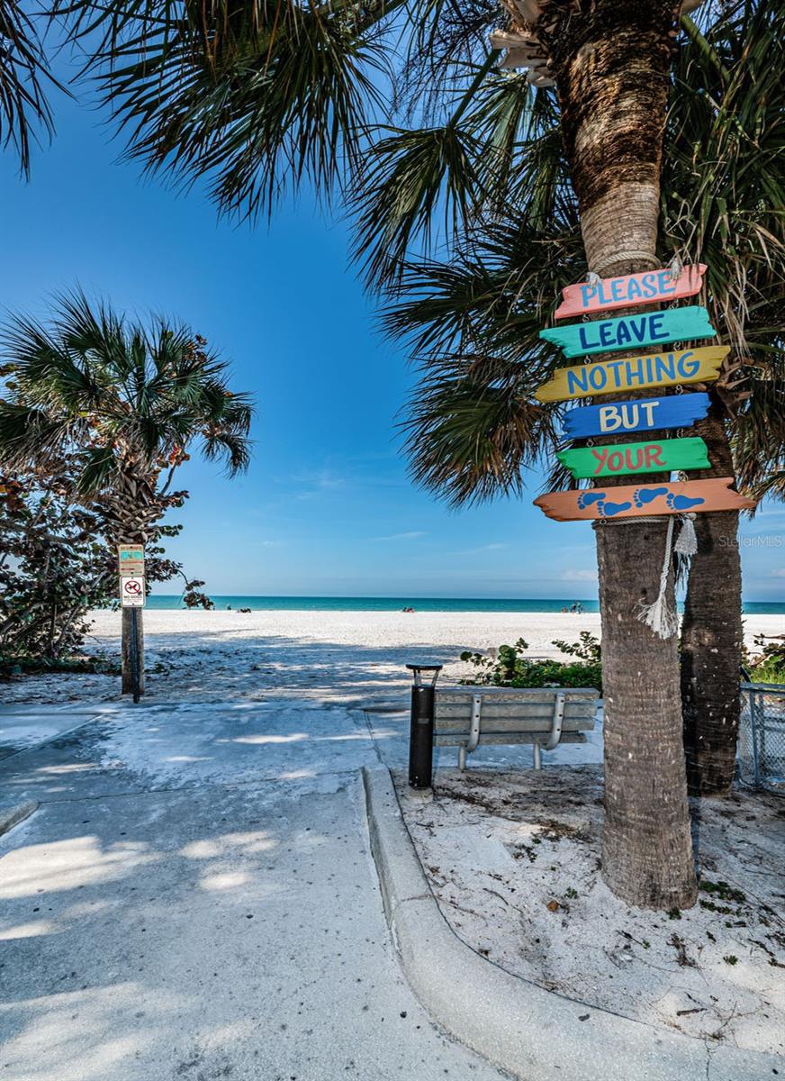 Image 40 of 46 For 2509 Coral Court