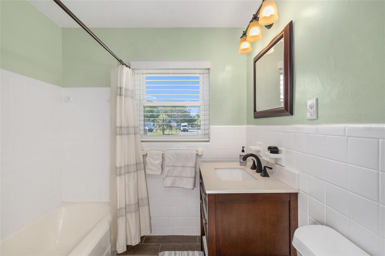 Image 20 of 28 For 4105 Fair Oaks Avenue