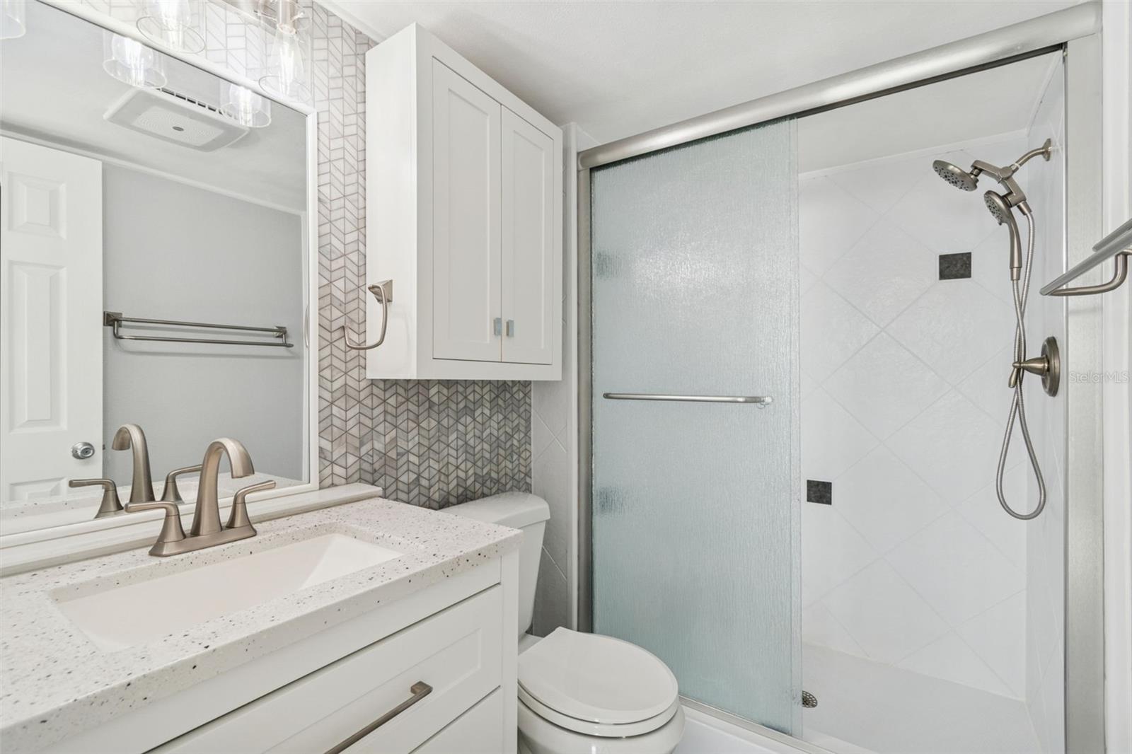 Image 26 of 47 For 2051 Skimmer Court W 114