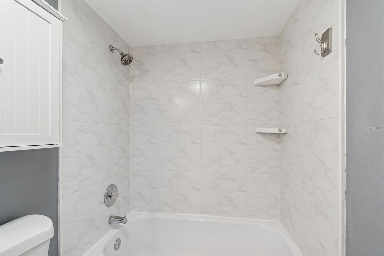 Image 38 of 47 For 2051 Skimmer Court W 114