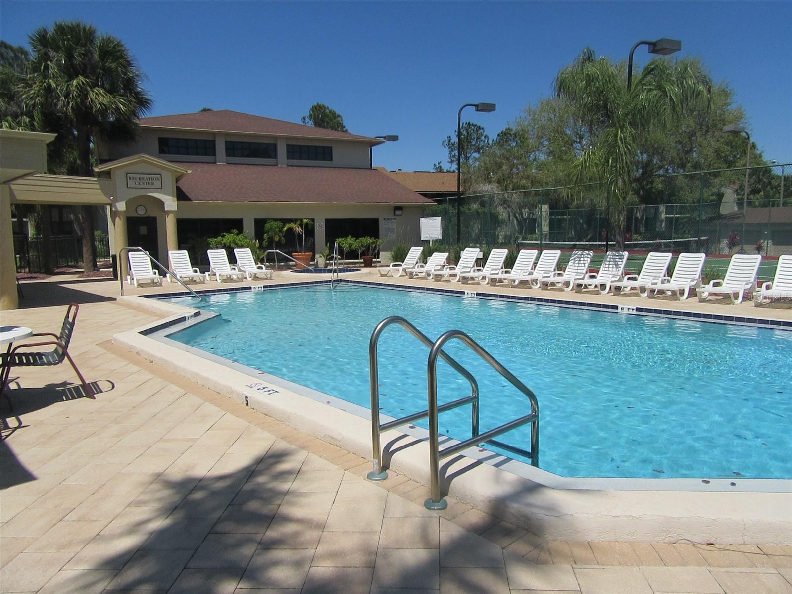 Image 43 of 47 For 2051 Skimmer Court W 114