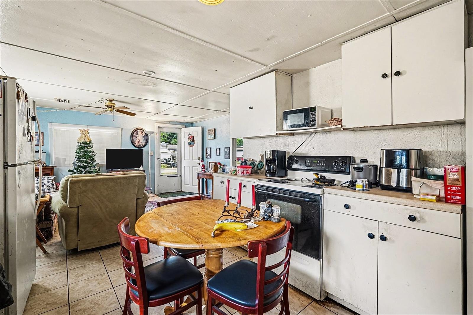 Image 13 of 27 For 2518 Elm Street