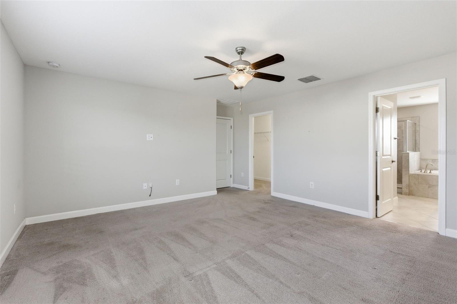 Image 22 of 71 For 11014 Little Blue Heron Drive