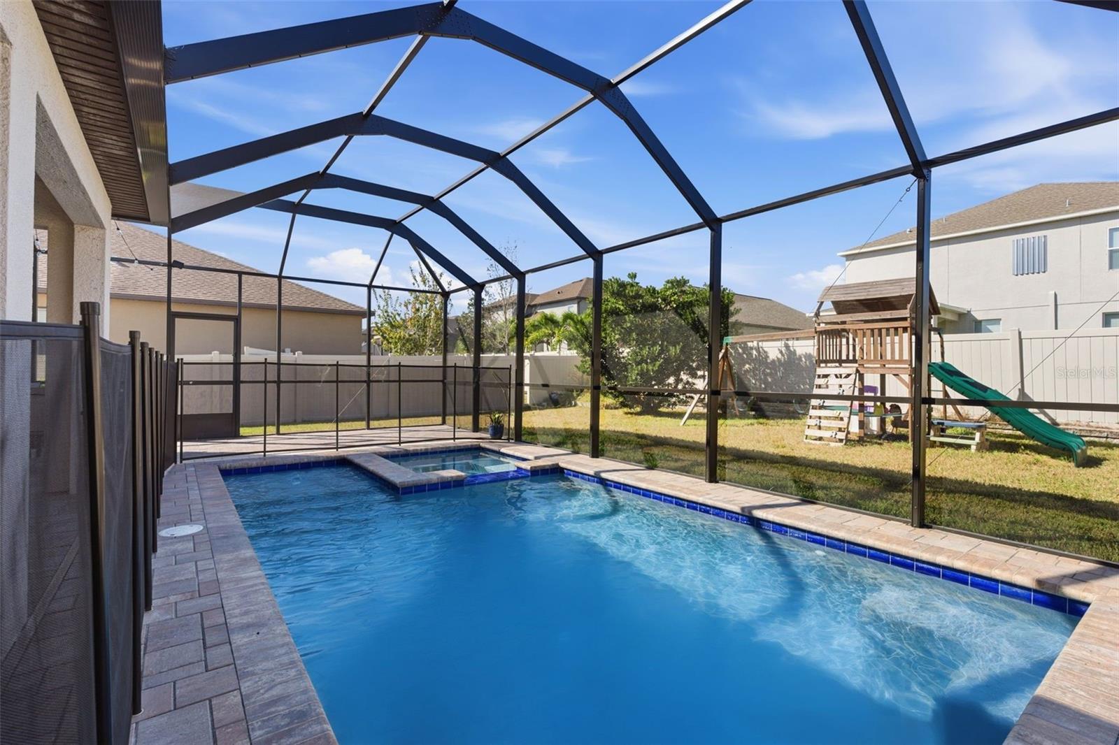 Image 40 of 71 For 11014 Little Blue Heron Drive