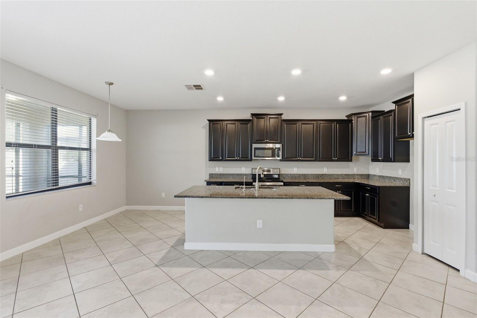 Image 8 of 71 For 11014 Little Blue Heron Drive