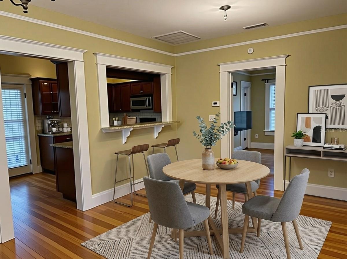 Image 8 of 40 For 807 Fremont Avenue