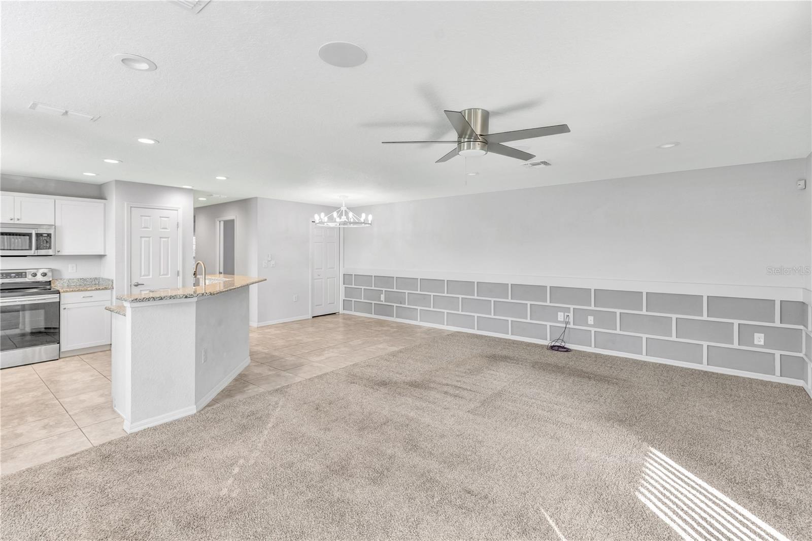 Image 16 of 51 For 7215 Sterling Point Court