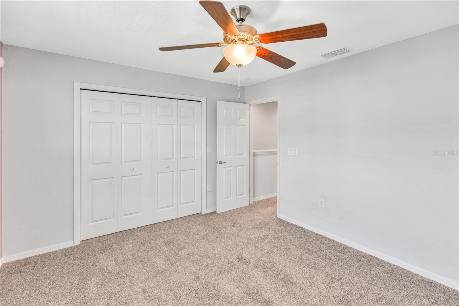 Image 38 of 51 For 7215 Sterling Point Court