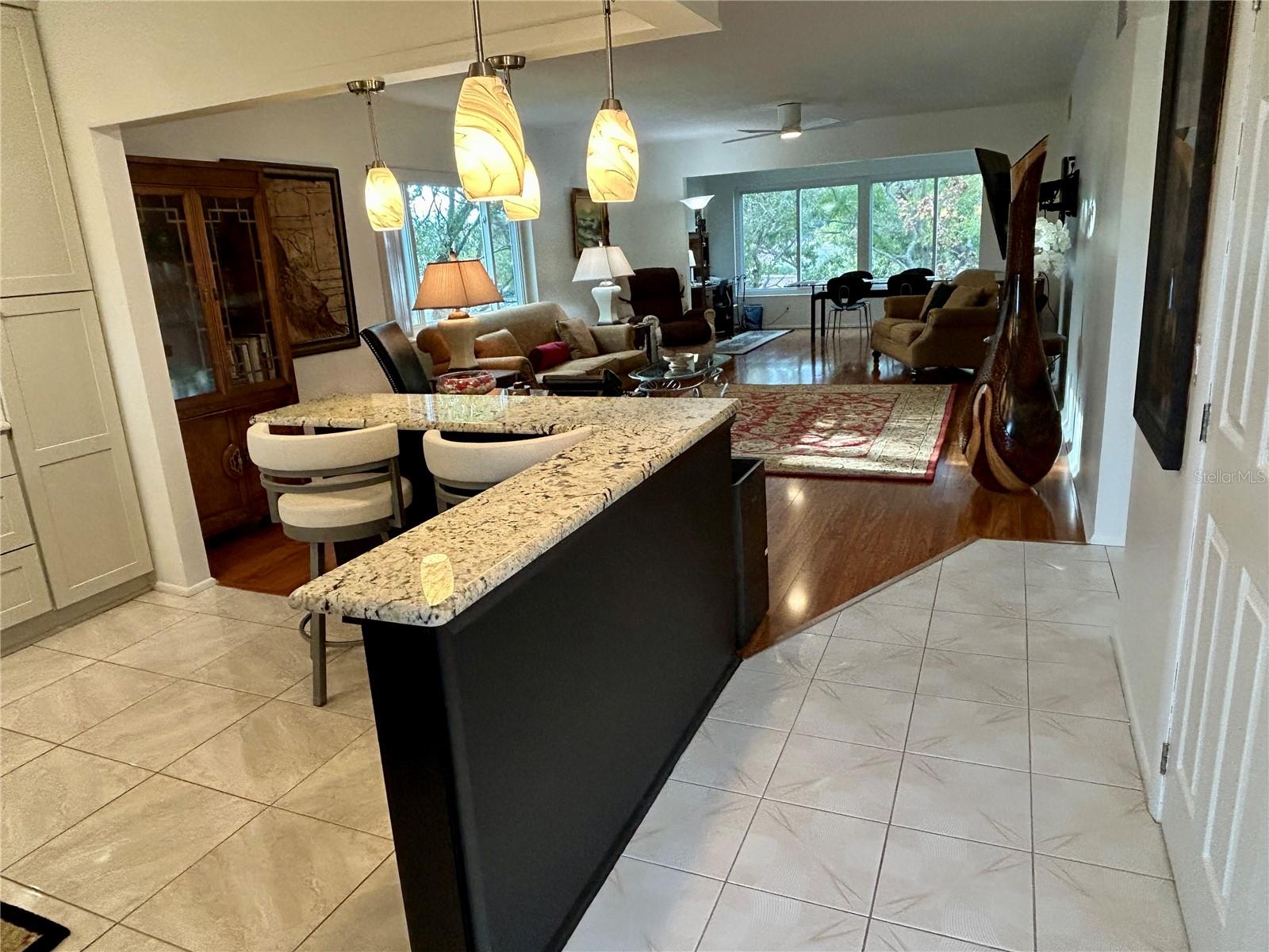 Image 4 of 51 For 2436 Rhodesian Drive 42