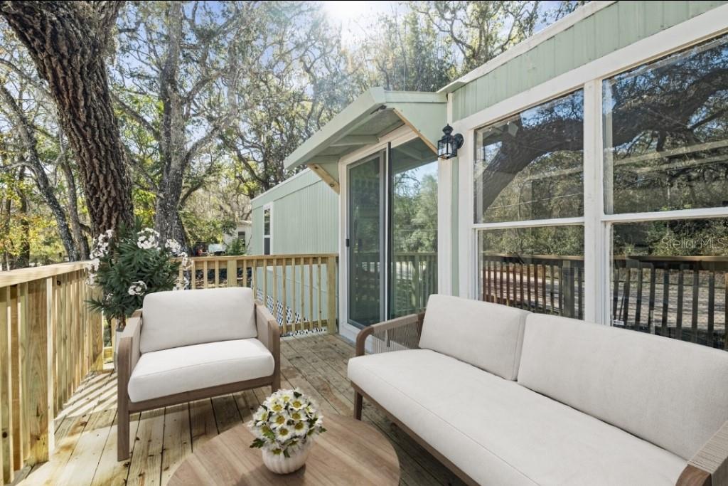 Image 13 of 22 For 12924 Manatee Avenue