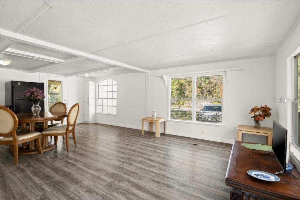 Image 21 of 22 For 12924 Manatee Avenue