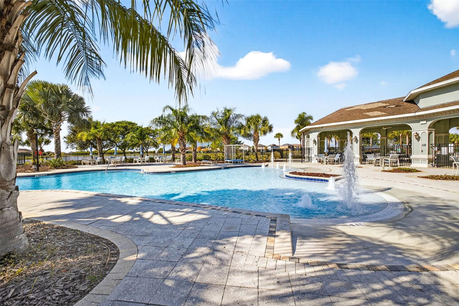 Image 18 of 18 For 9906 Victory Gallop Loop