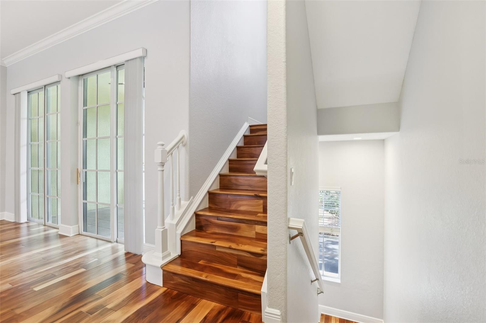 Image 11 of 71 For 6021 Printery Street 107