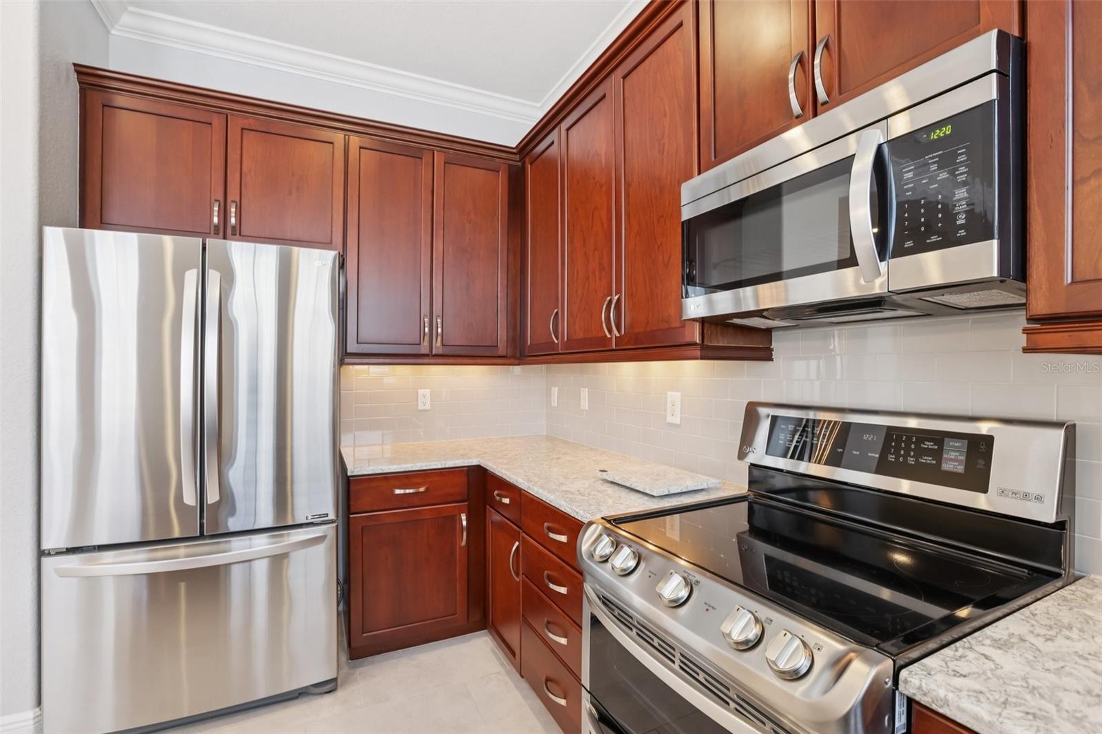 Image 24 of 71 For 6021 Printery Street 107